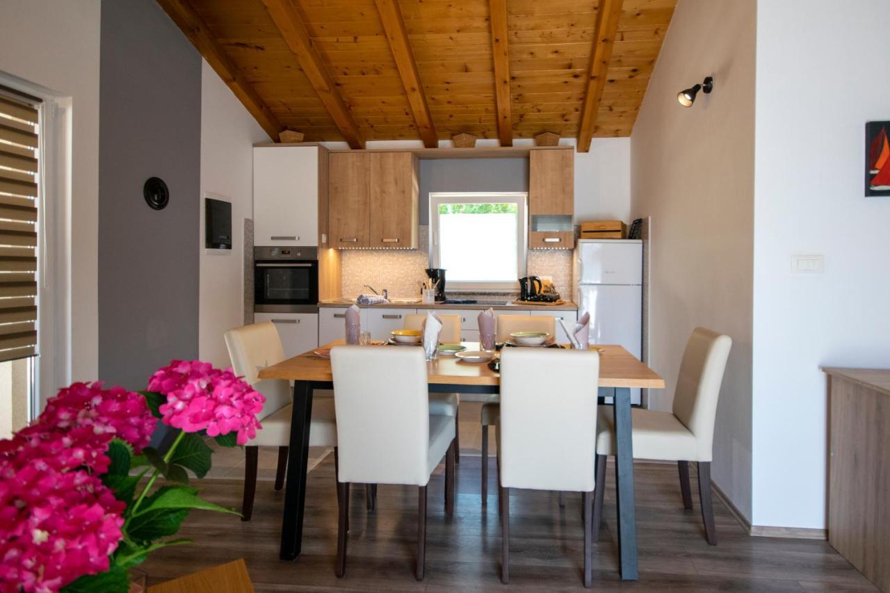 Old Oak Holiday House Villa Rovinj Luaran gambar