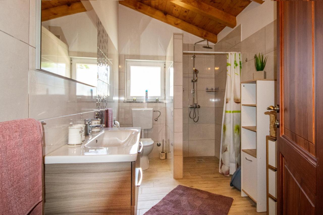 Old Oak Holiday House Villa Rovinj Luaran gambar