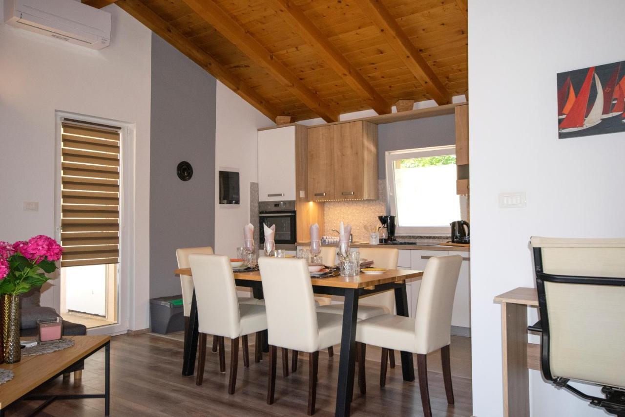 Old Oak Holiday House Villa Rovinj Luaran gambar